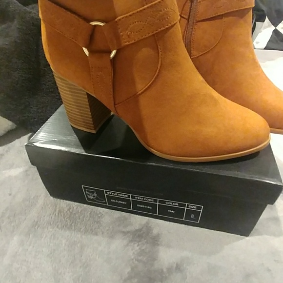 Booties - Picture 4 of 4